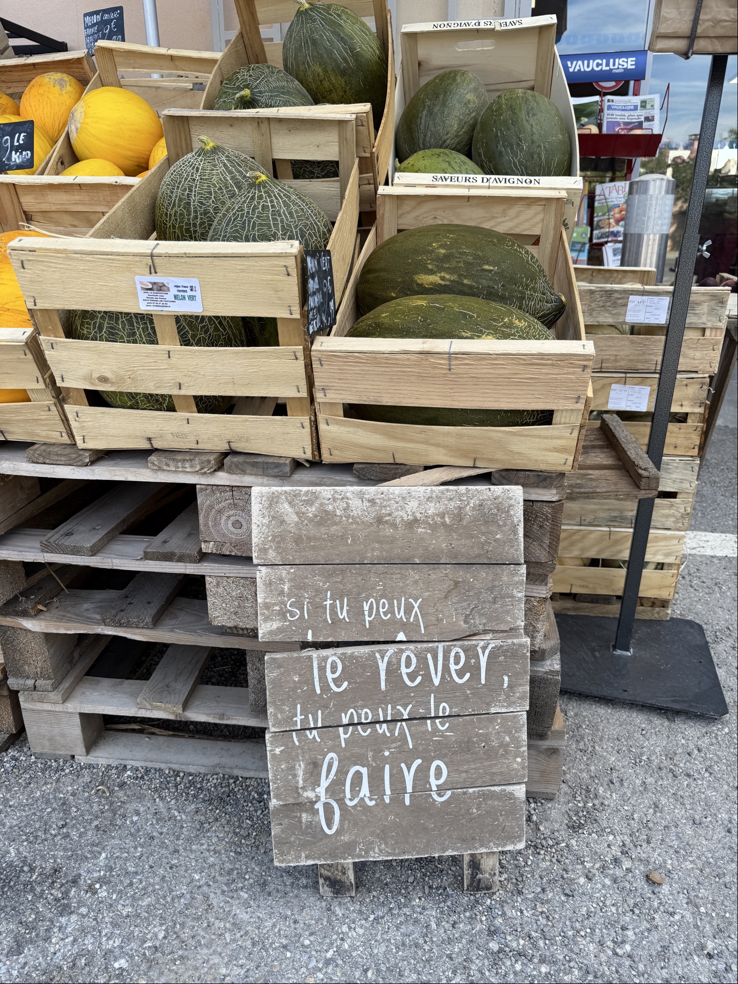Melons de Provence en cagettes